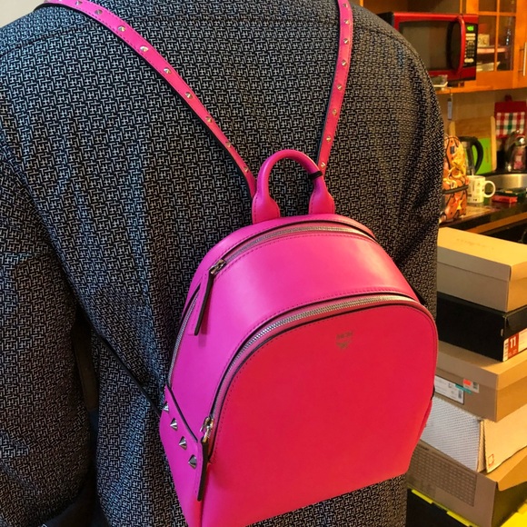 MCM mini backpack - Picture 3 of 3